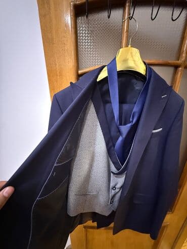 Futbolkalar: Mooherr kişi kostyum dəsti Kostyumu 6 ay olar almisham. 1 defe — 1