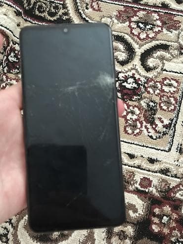 samsung 12 s: Samsung smartfon (A-seriyası, qara rəng) - Korpus: mat qara arxa — 4