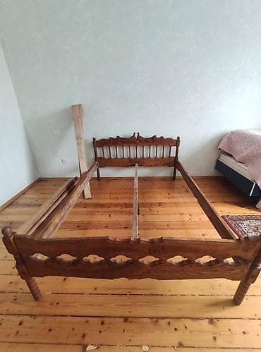 krafatlar: İşlənmiş, İkinəfərlik çarpayı, Bazasız, Matrassız, Siyirməsiz — 2