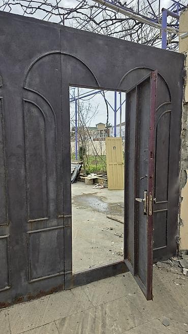 taxta qapilar: İşlənmiş Dəmir Həyət darvazası, 3 m, Mexaniki, Qapı ilə, Kredit yoxdur — 3