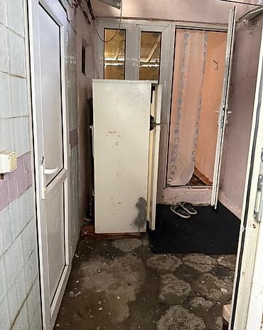 20 kv. m, 1 otaqlı, Kanalizasiya, Kombi, Su