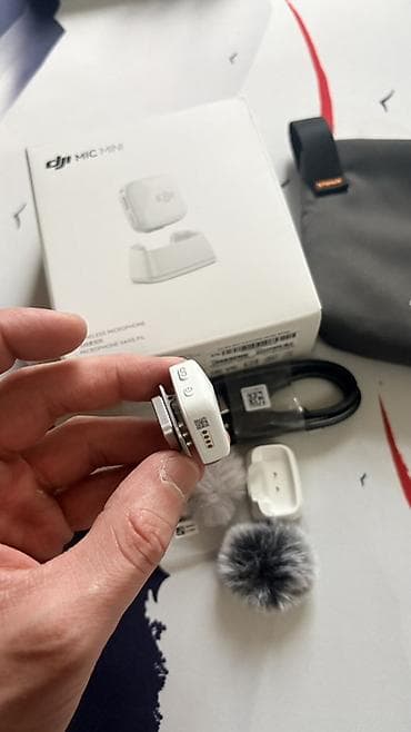 Kompüter, noutbuk və planşetlər: DJI Osmo Mobile SE + DJI Mic Mini dəsti Məhsul tərkibi: - DJI Osmo — 10