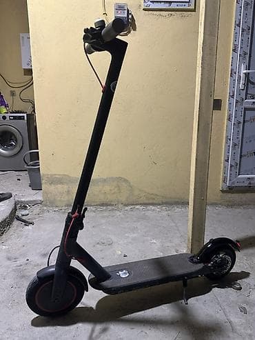 Qiymət razılaşmaq olar. Pull lazımdı deyə satılır. Hər şeyi işləkdi