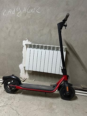 Elektrik nəqliyyatı: İşlənmiş Elektrik samokat 10", 501 - 750 Vt, 16 - 25 km/s, Ünvandan götürmə — 1