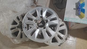 sam diskler: İşlənmiş Disk Toyota R 16, 5 Boltlu — 2