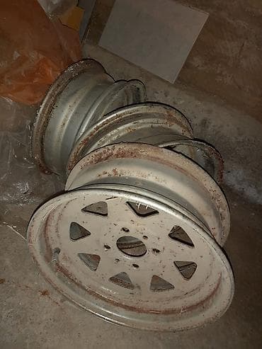 turbo az motor: Xrom disklər 07yə uyğun gəlir. biraz üzdə pas var. 4 dənədir — 2