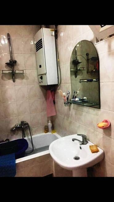 əmircan bina evləri: Bakı, 2 otaqlı, Köhnə tikili, m. Qara Qarayev, 60 kv. m — 5