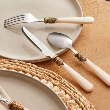 vilka qasiq: Karaca qasiq desti Yeni qutuda neler daxildi sekilde qeyd olunub — 1