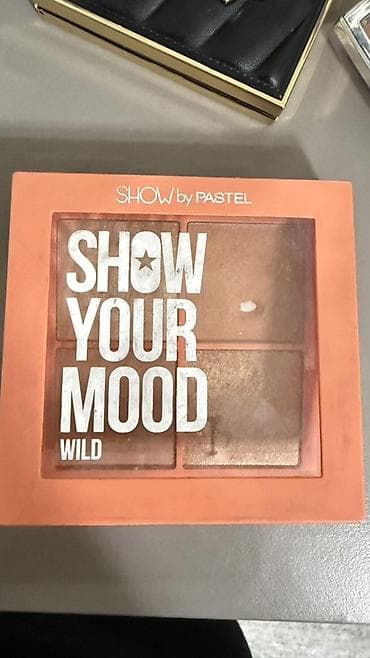 rus qizilinin eyari: Göz kölgələri, Pastel — 2