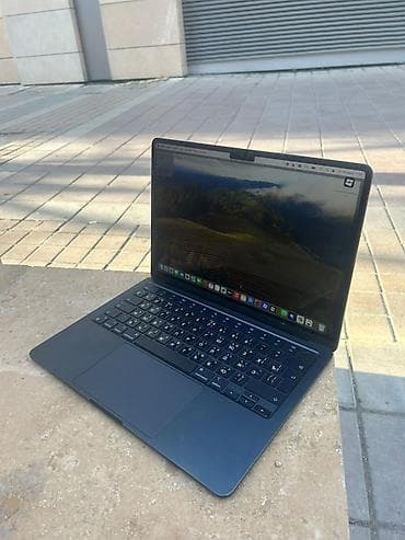 Настольные ПК и рабочие станции: Salam macbook m2 8/256 Pil-91% şarj kabeli orginal verilir Barmaq izi — 5