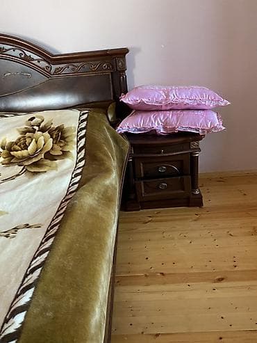 demir agac: Klassik üslubda yataq otağı mebel dəsti Tərkibi: - 2 ədəd tumbə: tünd — 2