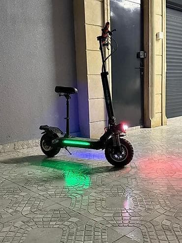 Musiqi alətləri: Sukuter tecili satlir Qiymet 800 azn.Ünvan Xırdalan (1646) Elmira x — 1