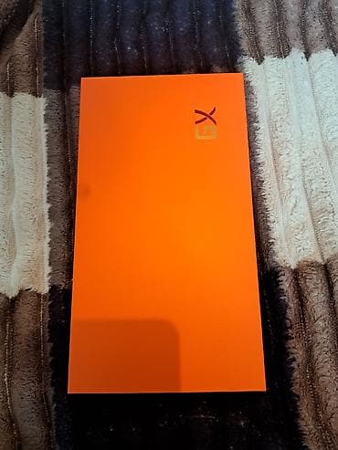 Iphone 14 pro max orgnal ekrani satilir öz telefonuma almıştım lazim — 2
