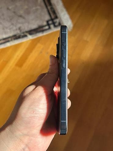 ipone sr: IPhone 15 Pro, 256 GB, Blue Titanium, Simsiz şarj, Face ID — 3