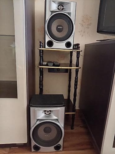 audi 6: Sony MHC-GNZ7D mini Hi-Fi disk yeri işlənir qalan hər şey idealdır — 1