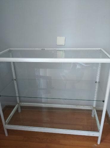 Vitrin
Hündürlük 87sm
Uzunluq 1m
Eni40sm — 3