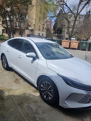 BYD: BYD Destroyer 05: 1.5 л | 2024 г. 44000 км Седан — 2