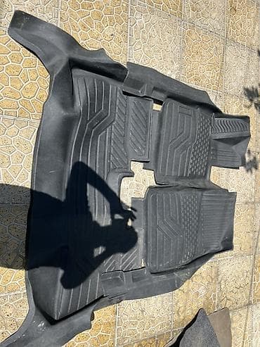 rezinlər: Avtomobil üçün tam ölçülü 3D döşəmə xalça dəsti - Material: qalın — 3