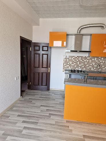 aff park: 1 otaq + studio tipli əla təmir. Mənzil boşdur. Qafqaz universitetinə — 6