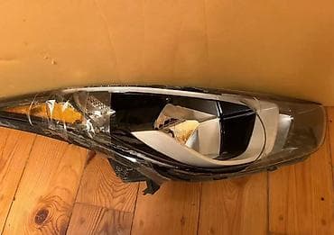 Sağ, Yaxın və uzaq vuran işıqlar Hyundai, Orijinal