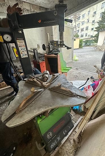 dolab islenmis: Avtomobil şinlərinin sökülüb-taxılması üçün peşəkar avadanlıq dəsti — 1
