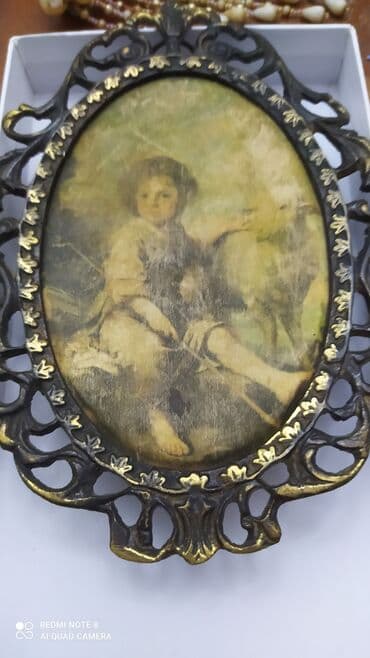 ваза для сладостей: .ve neçə yaşı var bilmirem ama 30ildi məndə olan pano. etir qabı — 1