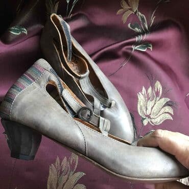 Tuflilər, FLO, Ölçü: 37, rəng - Boz, Yeni