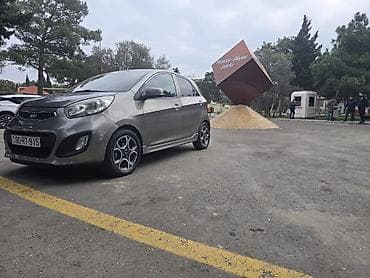 Kia Picanto, 5 qapılı hetçbek, boz rəng. - İqtisadi və çevik şəhər — 10