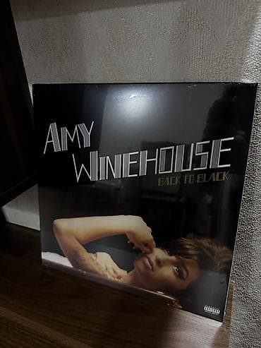 Məhsul: Amy Winehouse – Back to Black (vinil) Təsvir: - Format: LP