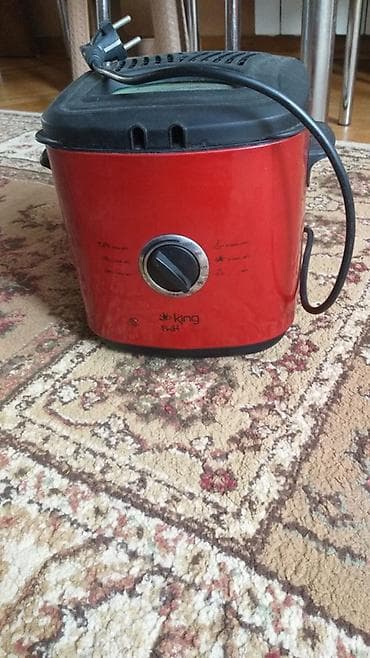 fritür: King Früt elektrik fritozu - Rəng: qırmızı gövdə, qara qapaq və — 1