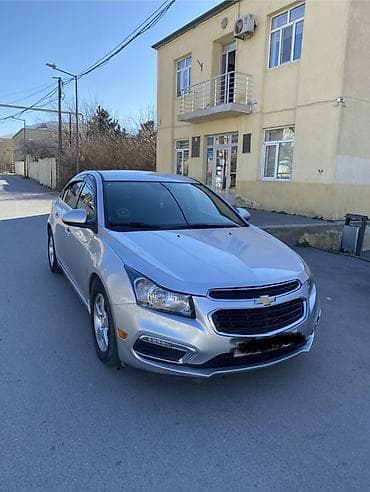 renault dacia logan: Chevrolet Cruze: 1.4 l | 2015 il 180000 km Sedan — 5