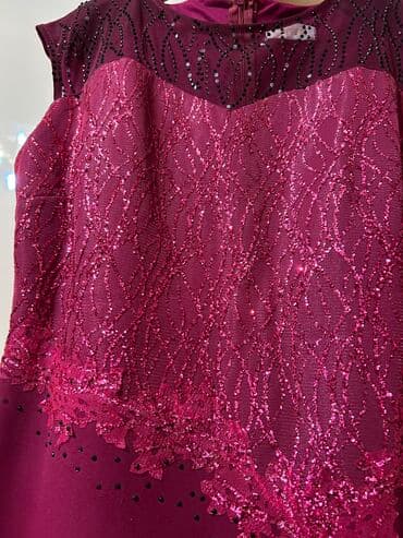 mərkəzi univermaq qizil: 1dəfə geyilib ölçü 46 
15azn — 3