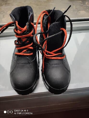Botinkalar: Planika türk malı, 37 razmer. Təzə və təmiz dəridir.Bakı və Sumqayıta — 2