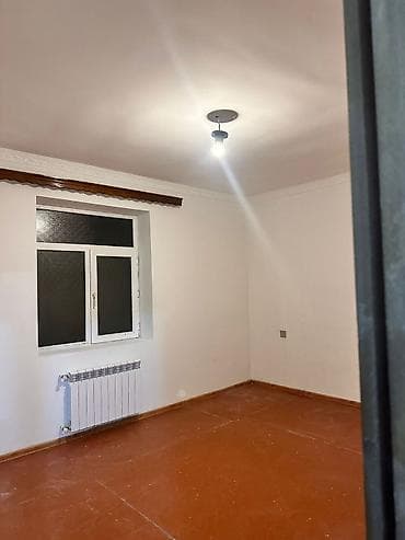 xalqlarda 5 otaqli evler: Ev Bine salxozda yerleşir yaxsi bir yerdi hal hazirda kiraci qalir iki — 2