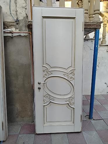 islenmis qapi satiram: Avropa qapıları.cütü 350 m. 90 nın 2.25 ə — 4