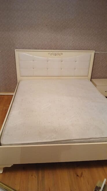 işlənmiş taxtalar: İşlənmiş, İkinəfərlik çarpayı, Matras ilə — 2