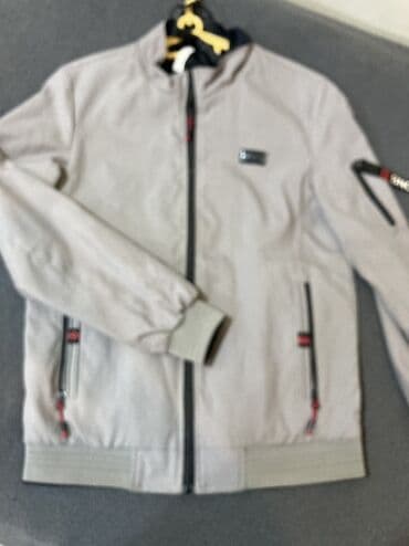 Yüngül kişi kurtkası İki tereflidir S razmer - Rəng: açıq bej (ön və