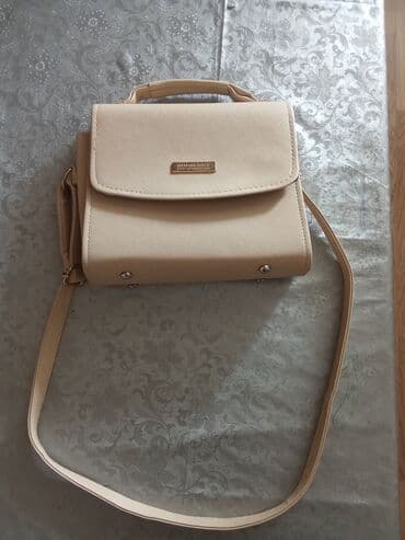 Əl çantası, Burberry