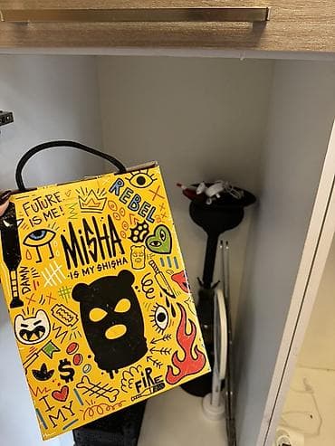 ev xalatlari: Şişa (qalqon) dəsti - 2 ədəd nargilə: biri müasir şüşə kolbalı — 3