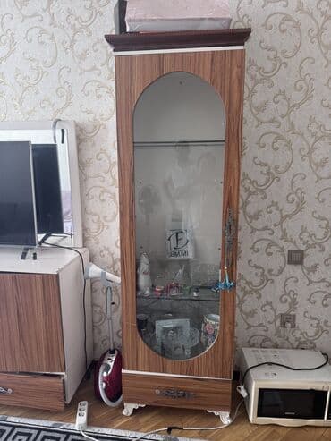 i̇şlənmiş taxt: 2 təknəfərlik çarpayı, 2 tumba, Termo, Dolab, Azərbaycan, İşlənmiş — 2