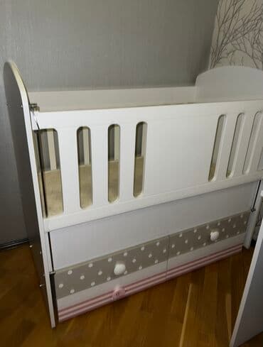 korpə carpayı: Qız üçün, İşlənmiş, Dördbucaq, Beşik, Dəst ilə, Matras ilə, Yellənmə mexanizmsiz — 2