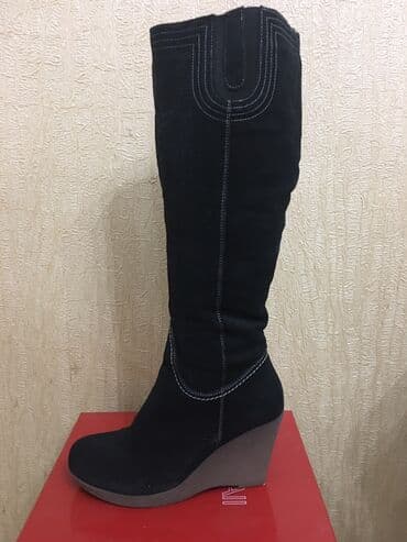 Çəkmələr: Ölçü: 38, rəng - Qara, İşlənmiş — 2