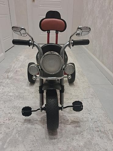 tap.az 3 tekerli velosiped: Uşaq üçtəkərli velosipedi – moto tərzində dizayn - Önü iri faralı və — 1