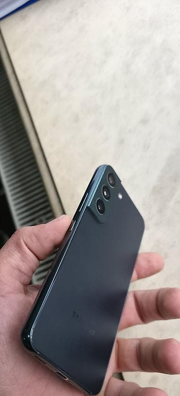 ucuz oyun komputeri: Samsung Galaxy S22, 128 GB, rəng - Boz, Simsiz şarj — 4