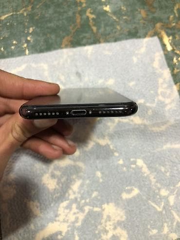 IPhone X, 64 GB, Qara, Face ID