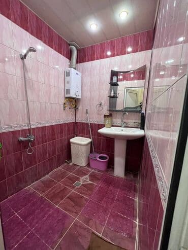 ev certiyojları: Binəqədi rayonu,Memar ecemi metrosu,Yeganə sadlıq evinin yanında,2 — 5