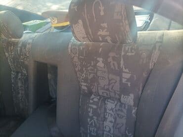 mersedes masini: Mercedes-Benz E-Class: 2.3 l | 1996 il Sedan — 13