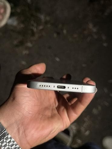 İphone 16 sade hecbir problemi yoxdu cizig bele yoxdu karopkasi — 3