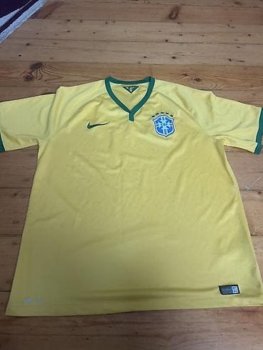 Məhsul: Nike Braziliya milli komandasının orijinal futbol köynəyi