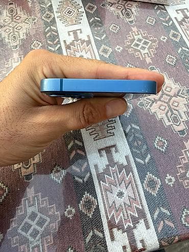 mp: IPhone 13, 128 GB, Mavi — 4